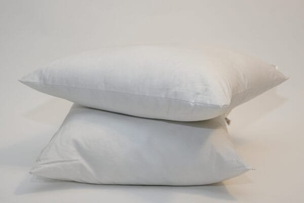 Luxurious Pillow Hotel – Ultra Soft Poly-Down Fill - Image 2