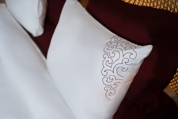 Dark-Red Motifs Bedding Set – Bold Elegance for a Striking Bedroom - Image 2
