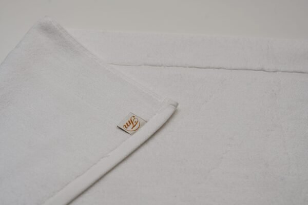 Framed Border Bath Mat – Luxury and Comfort for Your Bathroom - Image 3