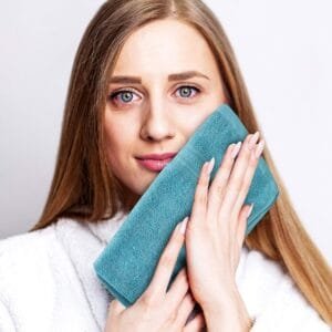 Luxury Turquoise Towel 100*200 – Elegance & Comfort for Your Home