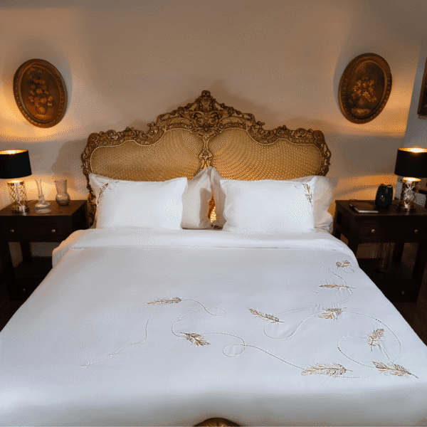 Brown Feather Bedding Set – Natural Elegance for Ultimate Comfort