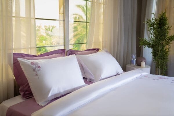 Color Sharm Bedding Set | Vibrant Elegance for Your Bedroom - Image 2