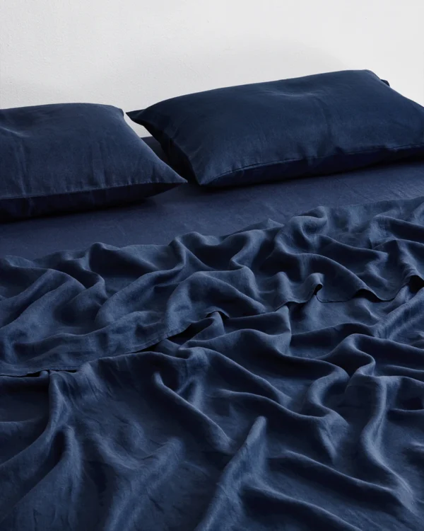 Luxury Cotton Flat Sheets with Satin Feel – 3-Piece Set - Image 7