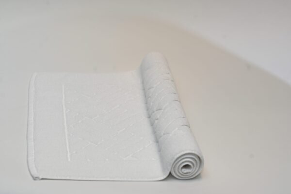 Golden Line Queen Set – Luxury Bedding & Bath Collection for a Hotel-Style Experience - Image 3