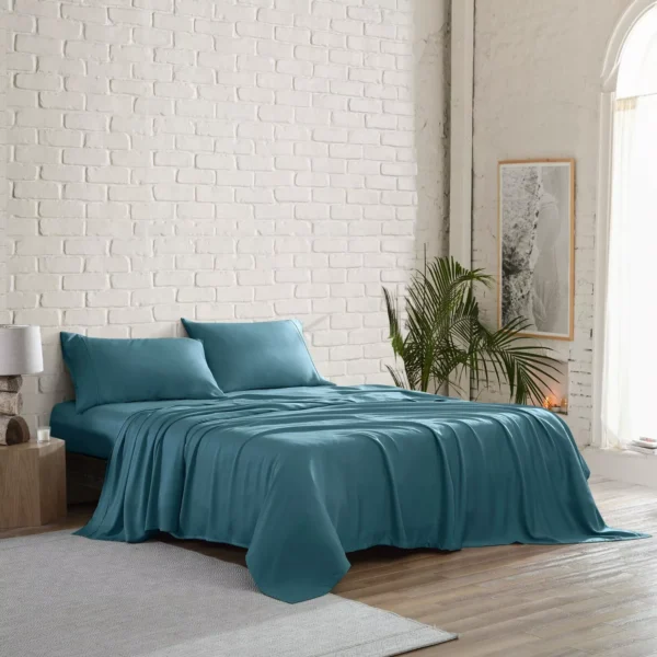 Luxury Cotton Flat Sheets with Satin Feel – 3-Piece Set - Image 11